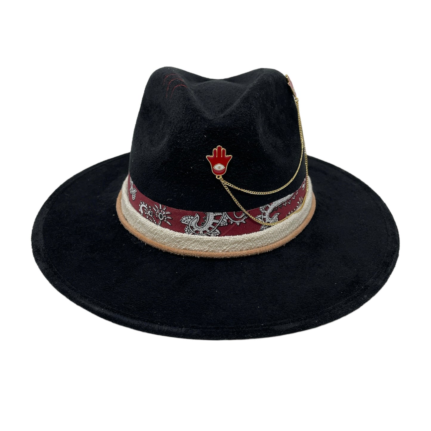 Hat with pin negro